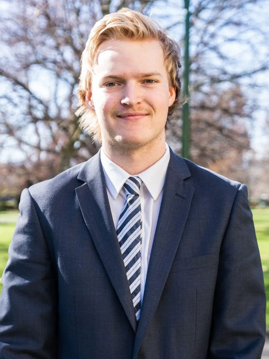 Will Ayers Accounts Vie Group